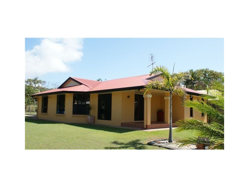 7 Zelma Street, Grasstree Beach QLD 4740