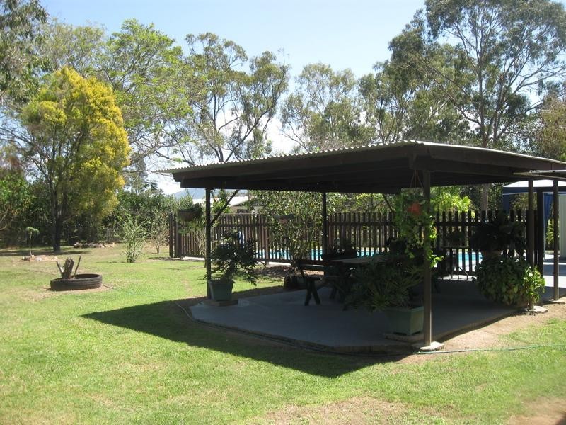 33-35 Mumby Street, Koumala QLD 4738