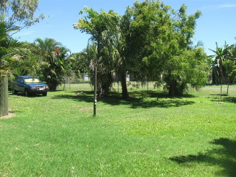24 Windsor Drive, Alligator Creek QLD 4740