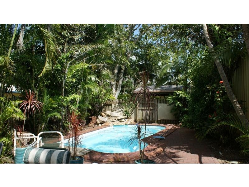6 Aura Street, Mackay QLD 4740