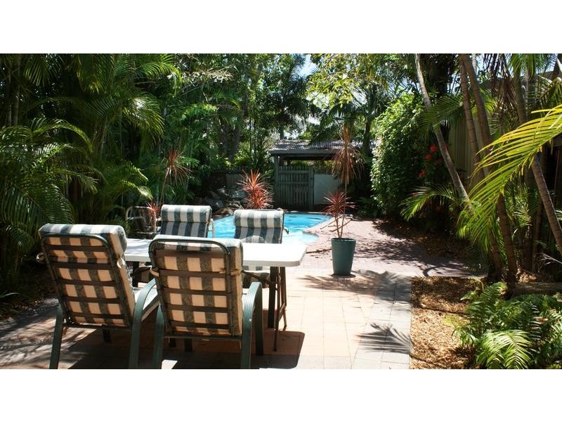 6 Aura Street, Mackay QLD 4740