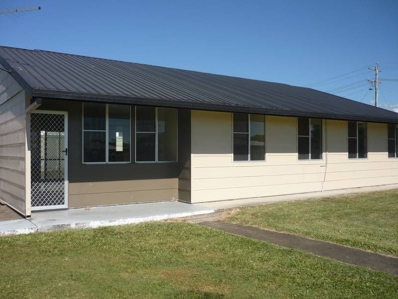 1 Kathleen Street, Sarina QLD 4737