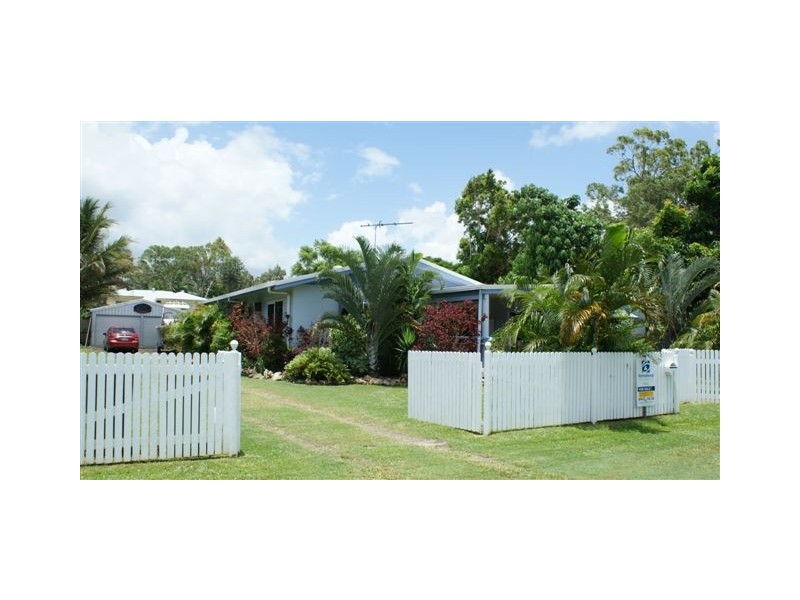 5 Crescent Street, Armstrong Beach QLD 4737