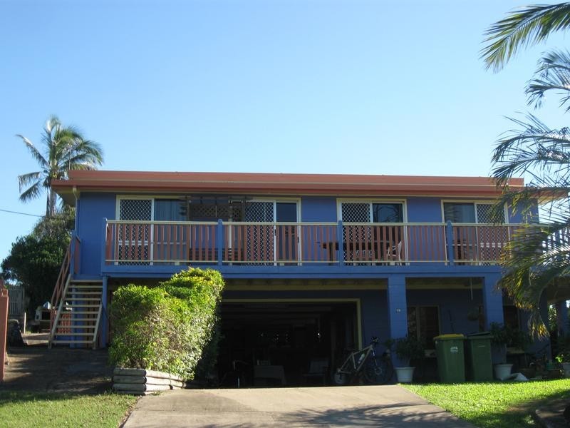 19 Crichton Street, Sarina Beach QLD 4737