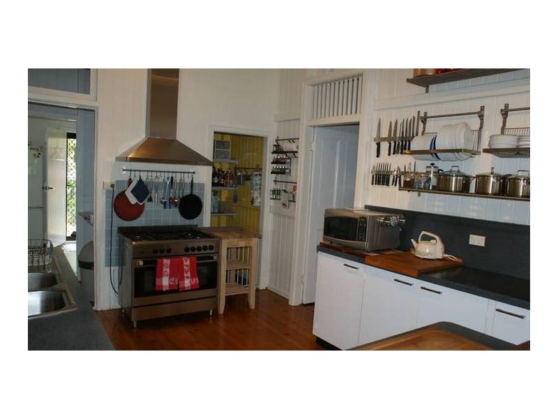 11 Armstrong Beach Road, Armstrong Beach QLD 4737