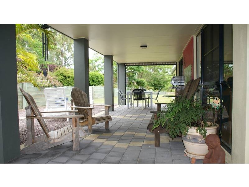 672 Hay Point Road, Sarina QLD 4737