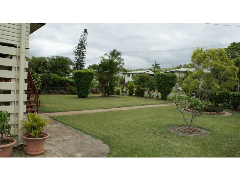 17 Kathleen Street, Sarina QLD 4737