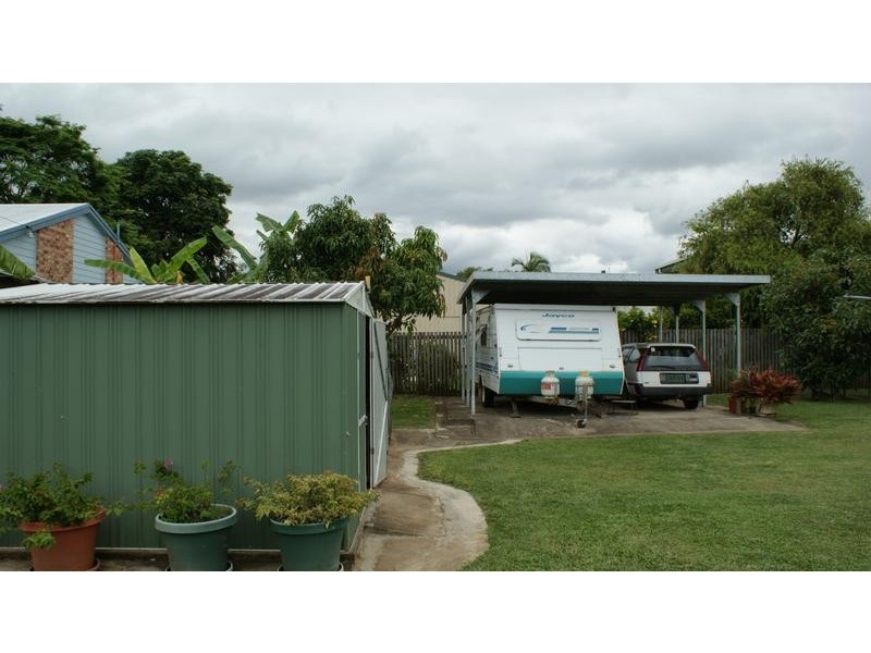 17 Kathleen Street, Sarina QLD 4737