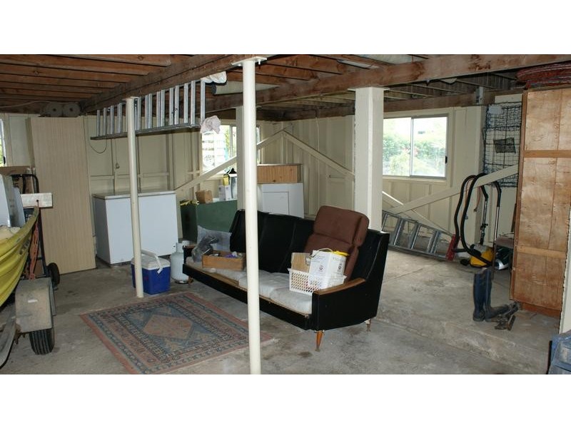 17 Kathleen Street, Sarina QLD 4737