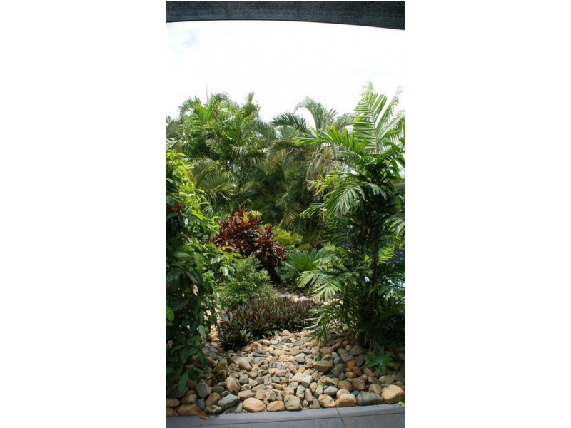 4 Clark Street, Grasstree Beach QLD 4740