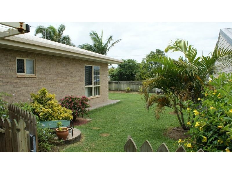 4 Clark Street, Grasstree Beach QLD 4740