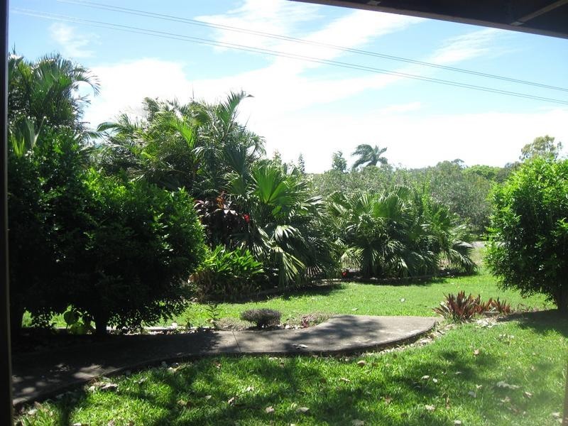 24 Windsor Drive, Sarina QLD 4737