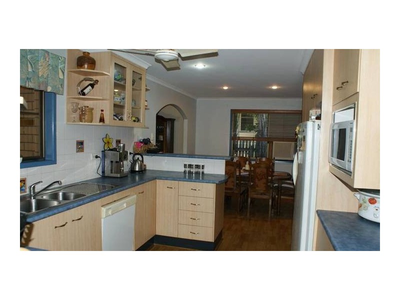 6 Aura Street, Mcewens Beach QLD 4740