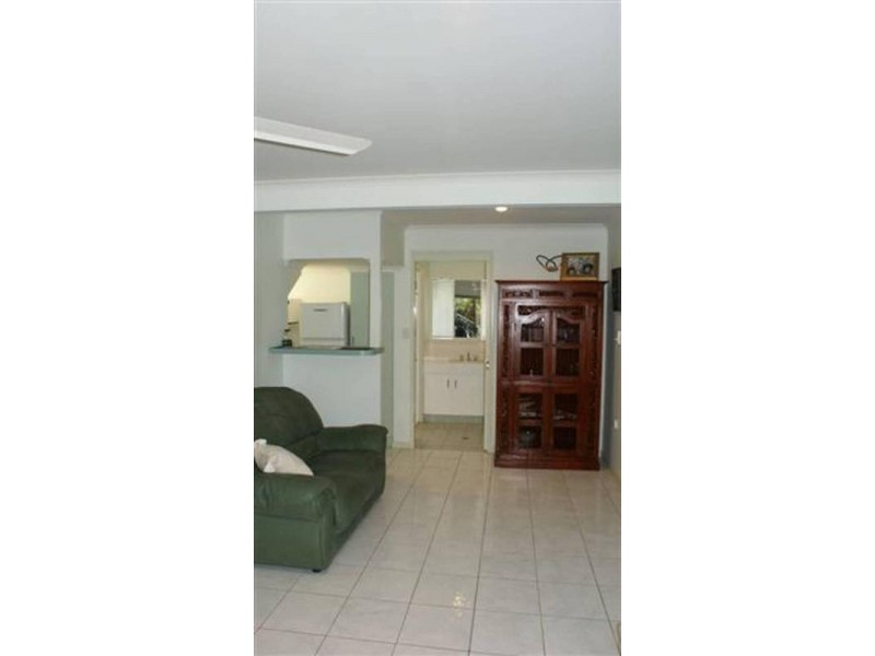 25 Captain Blackwood Drive, Sarina QLD 4737
