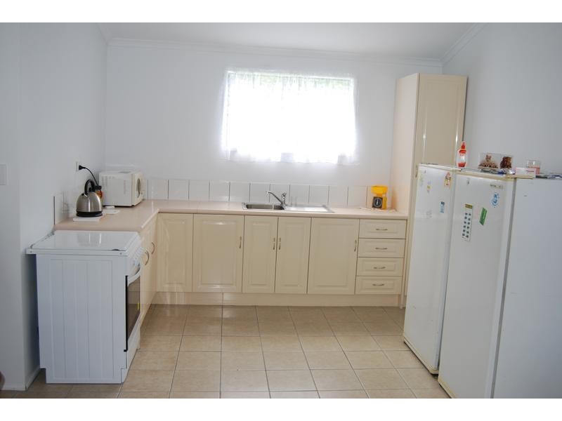 5 Kataryn Avenue, Grasstree Beach QLD 4740
