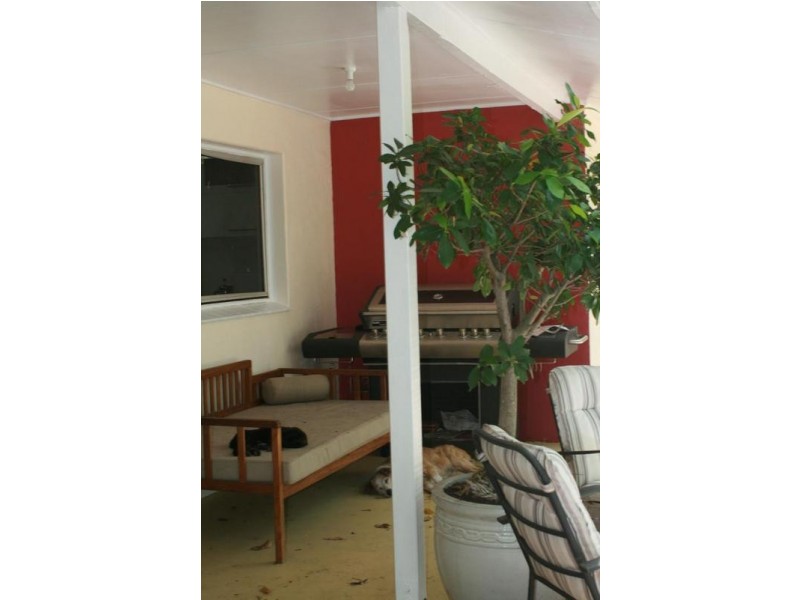 280 Middle Creek, Sarina QLD 4737