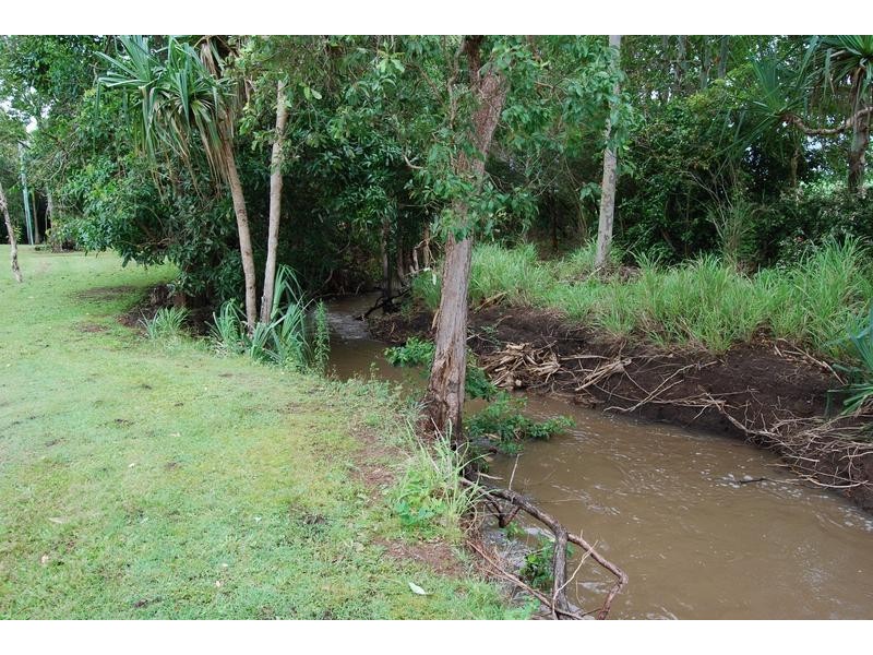 14 Bally Keel Road, Alligator Creek QLD 4740