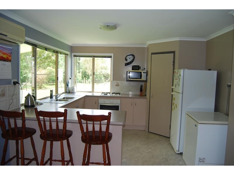 14 Bally Keel Road, Alligator Creek QLD 4740