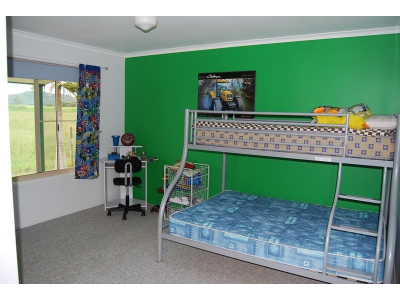 14 Bally Keel Road, Alligator Creek QLD 4740