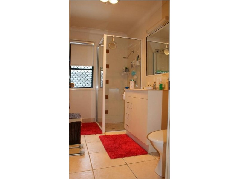 6/5 East Street, Sarina QLD 4737