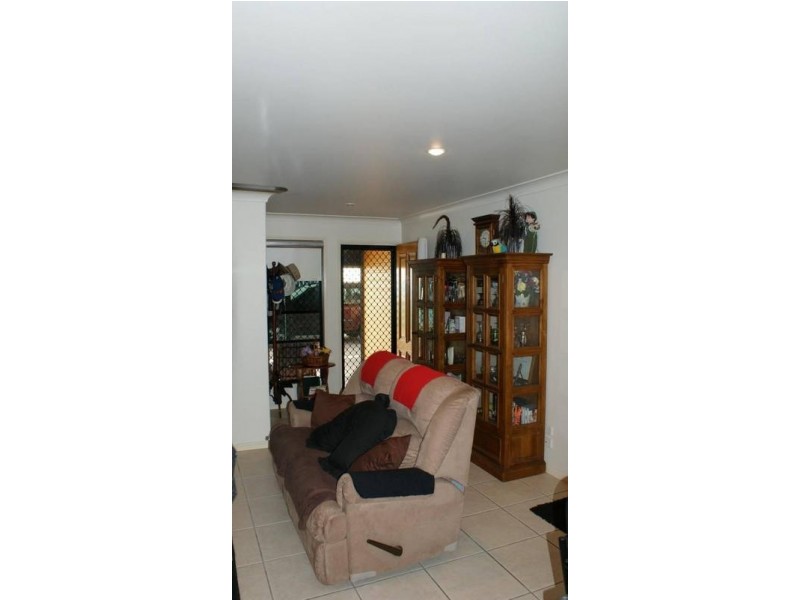 6/5 East Street, Sarina QLD 4737