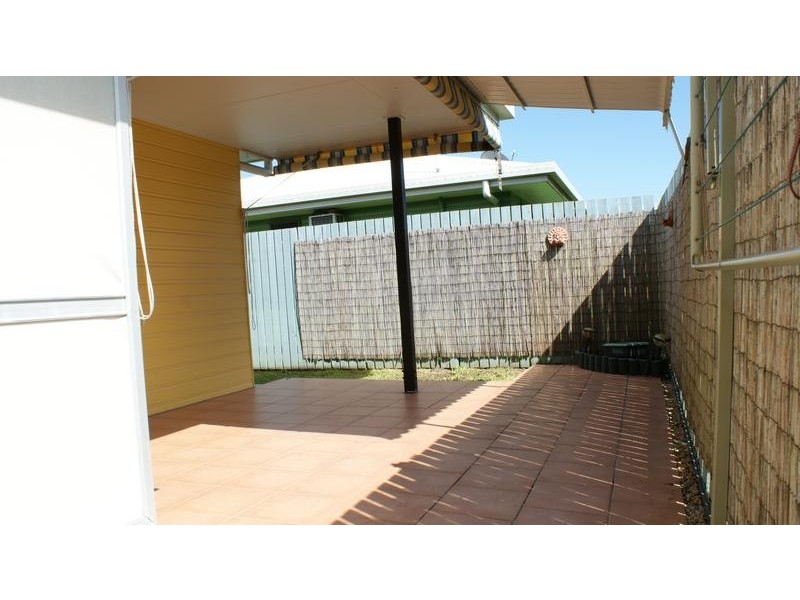 6/5 East Street, Sarina QLD 4737