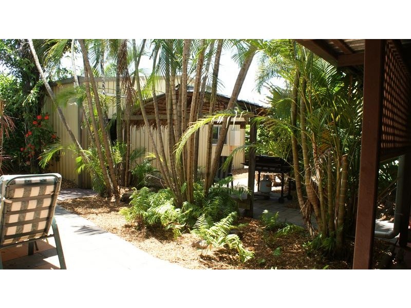 6 Aura Street, Mackay QLD 4740