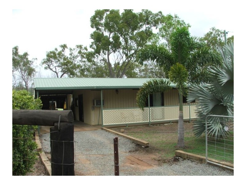 15 Meatworks Road, St Lawrence QLD 4707