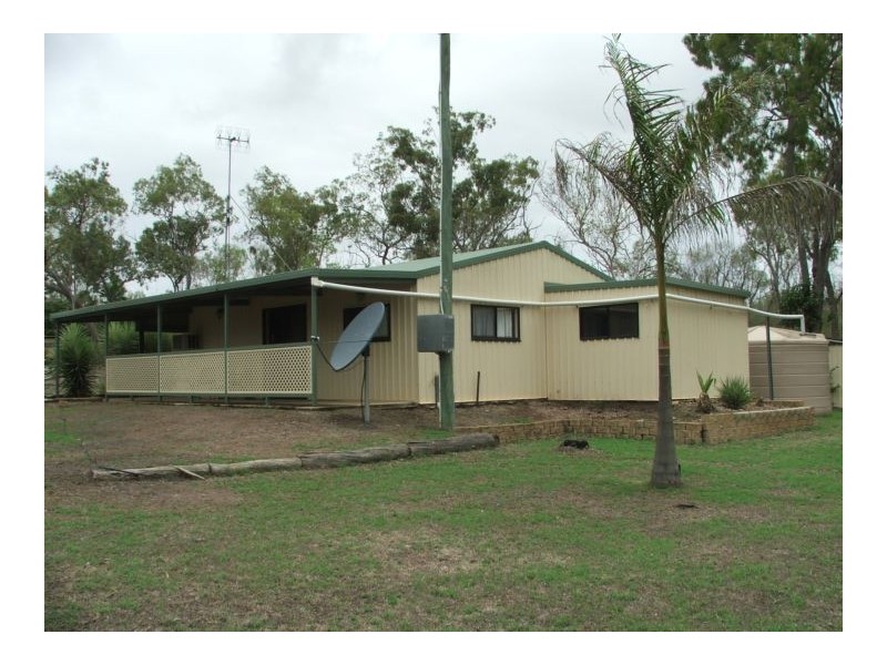 15 Meatworks Road, St Lawrence QLD 4707