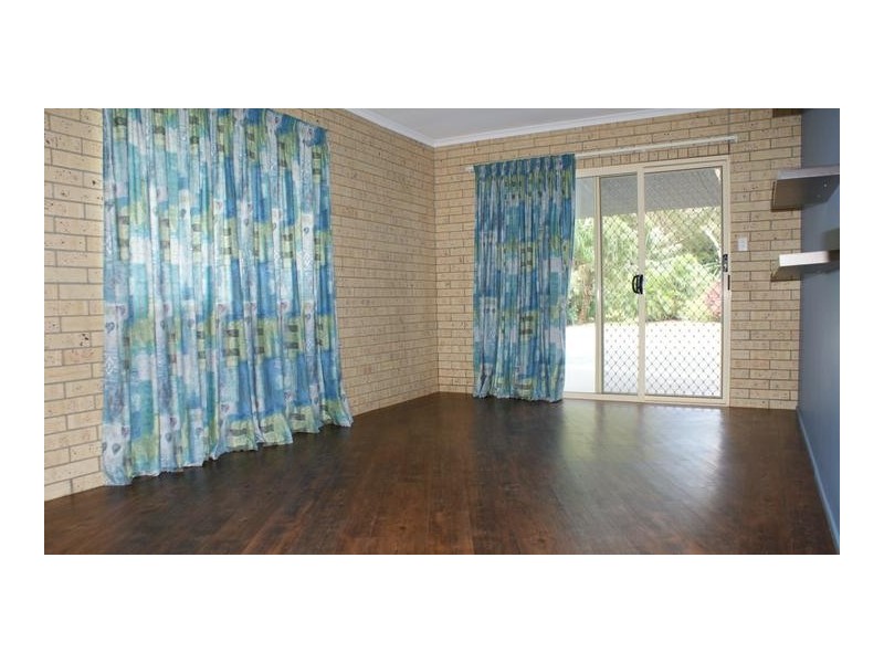 4 Clark Street, Grasstree Beach QLD 4740
