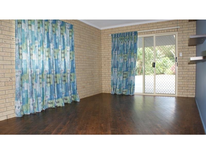 4 Clark Street, Sarina QLD 4737