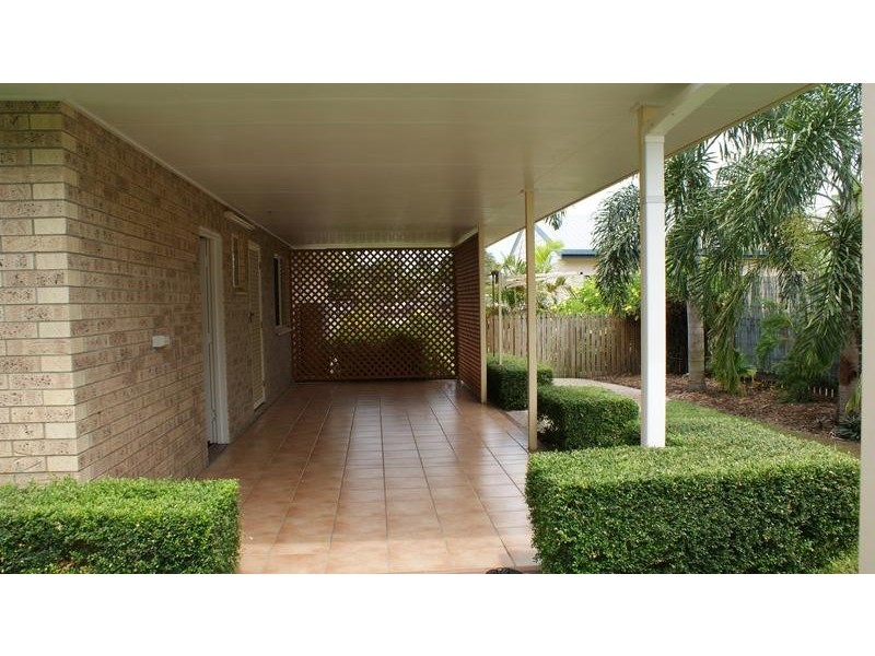 4 Clark Street, Sarina QLD 4737