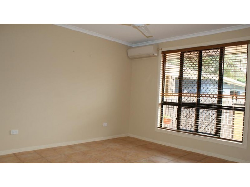 7 Zelma Street, Sarina QLD 4737