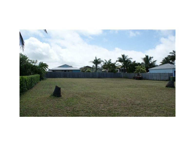 94 Rasmussen Avenue, Salonika Beach QLD 4740