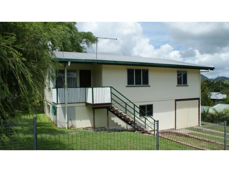 4 Charles Taylor Street, Sarina QLD 4737
