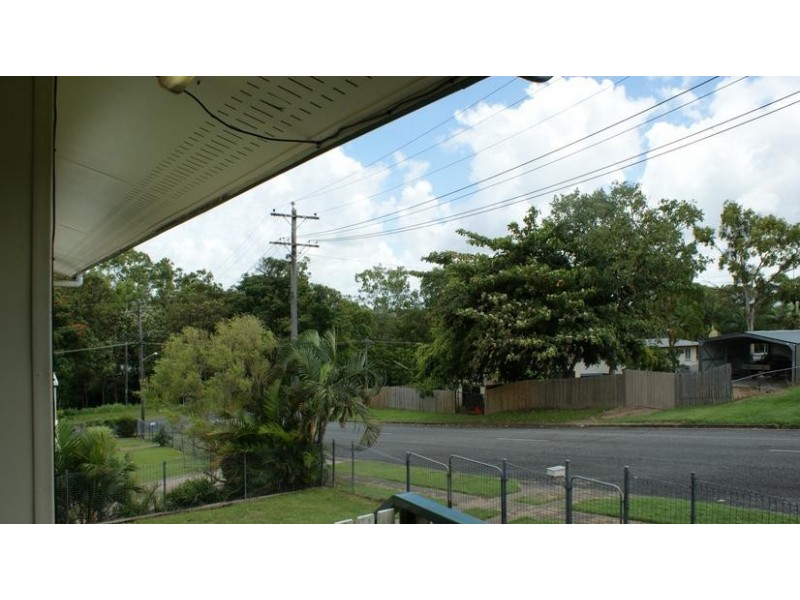4 Charles Taylor Street, Sarina QLD 4737