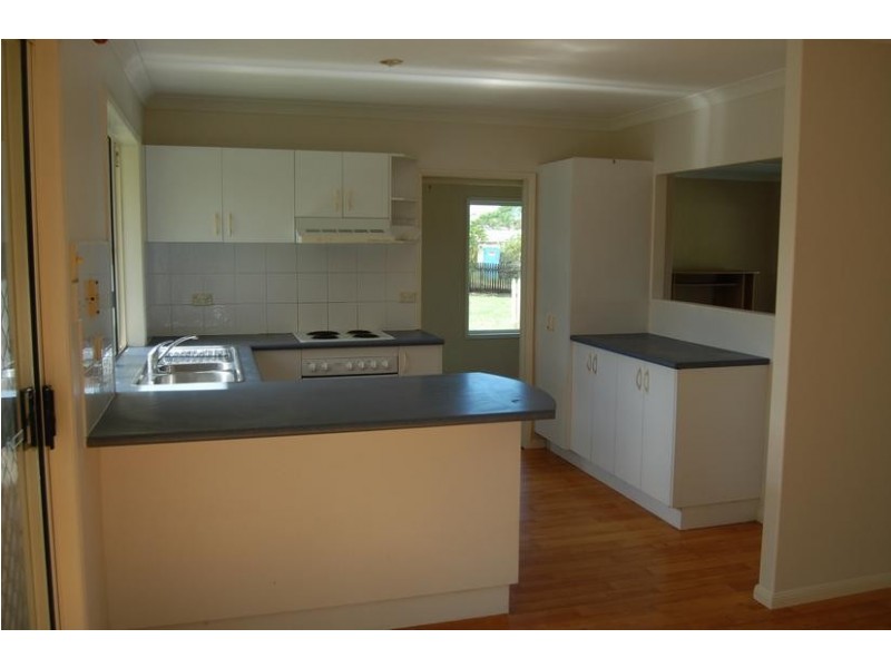 62 Rasmussen Avenue, Salonika Beach QLD 4740