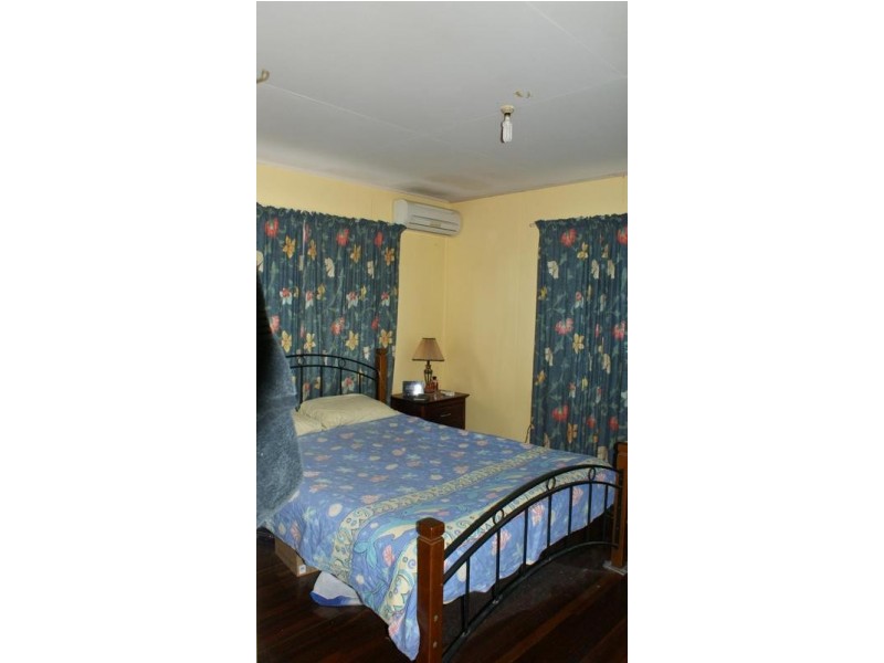 21 Anzac Street, Sarina QLD 4737