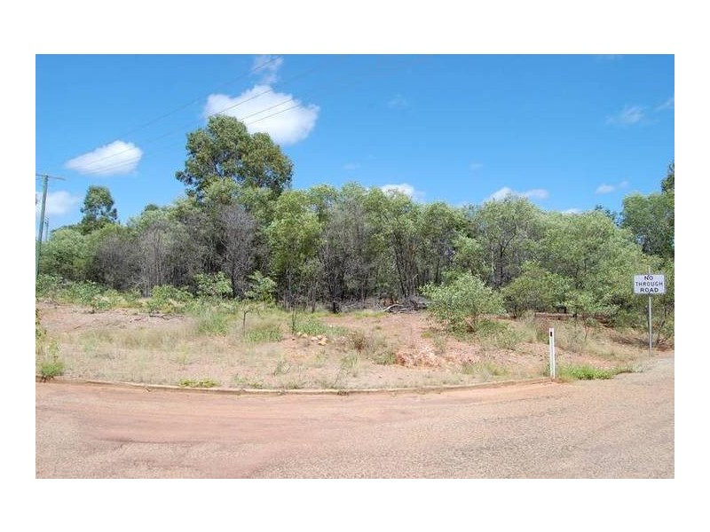 16 Waverley Street, St Lawrence QLD 4707