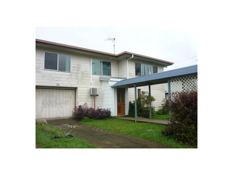 25 Brooks Road, Sarina QLD 4737