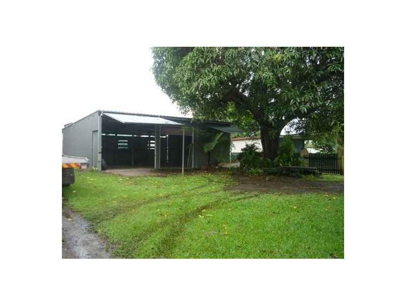 25 Brooks Road, Sarina QLD 4737