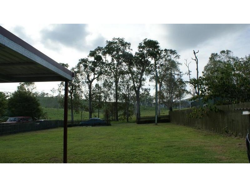 16 Willet Road, Sarina QLD 4737