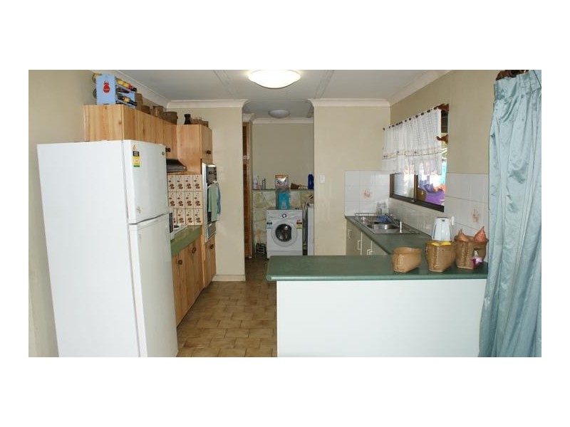 30 Grasstree Beach Road, Grasstree Beach QLD 4740