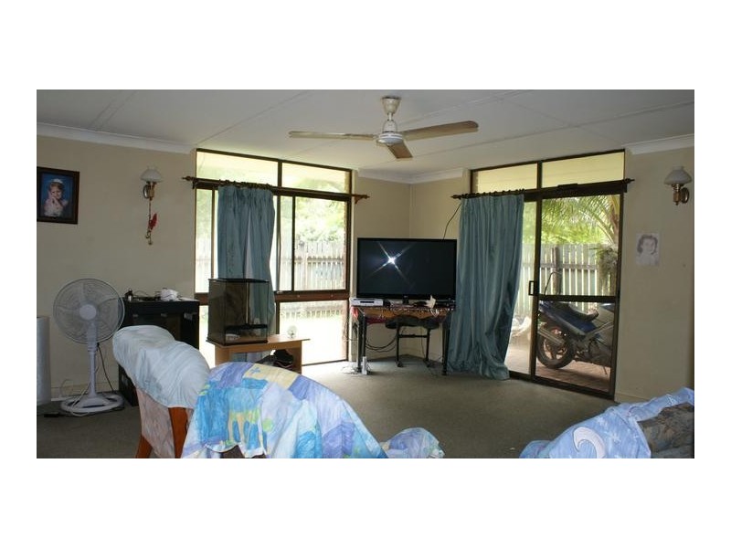 30 Grasstree Beach Road, Grasstree Beach QLD 4740