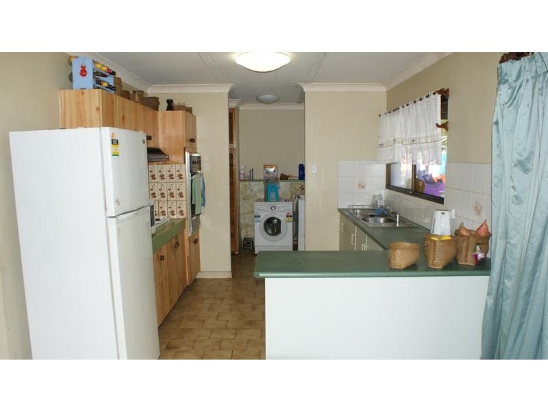 30 Grasstree Beach Road, Sarina QLD 4737