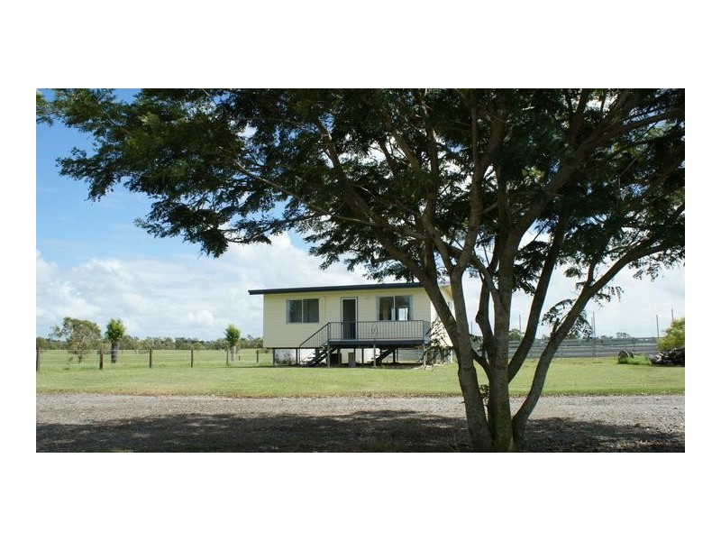 22 Boyds Road, Sarina QLD 4737