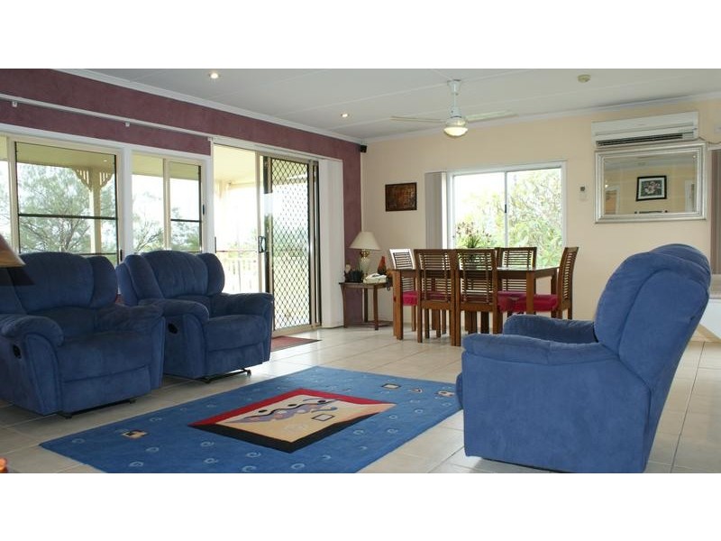 82 The Esplanade, Grasstree Beach QLD 4740