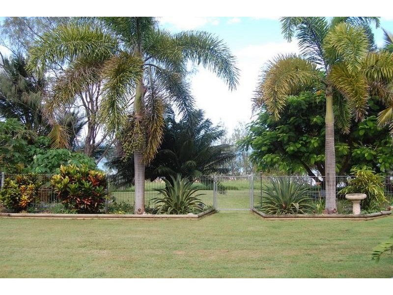 113 Rasmussen Avenue, Salonika Beach QLD 4740