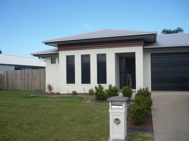 38 Pacific Avenue, Sarina QLD 4737