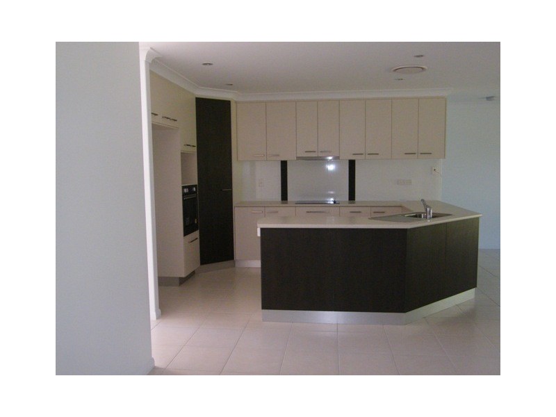 12B Rasmussen Court, Armstrong Beach QLD 4737